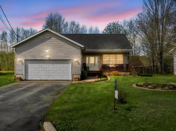 101 Rivercrest Ln, Greenwood, NS B0P 1R0