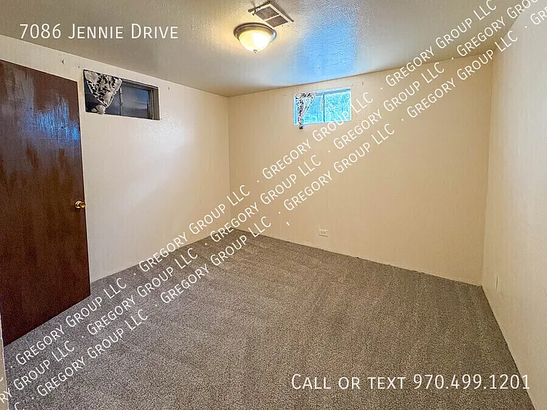 7086 Jennie Dr — Photo 15