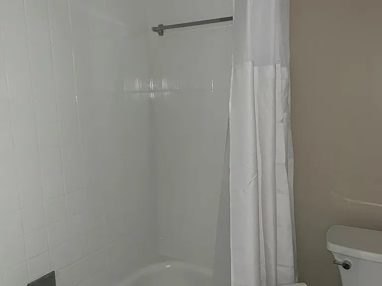 18233 University Park Dr — Photo 24