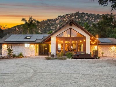 1722 Tierra Libertia Rd, Escondido, CA, 92026