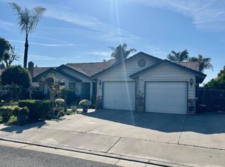 215 S Red Oak St, Porterville, CA