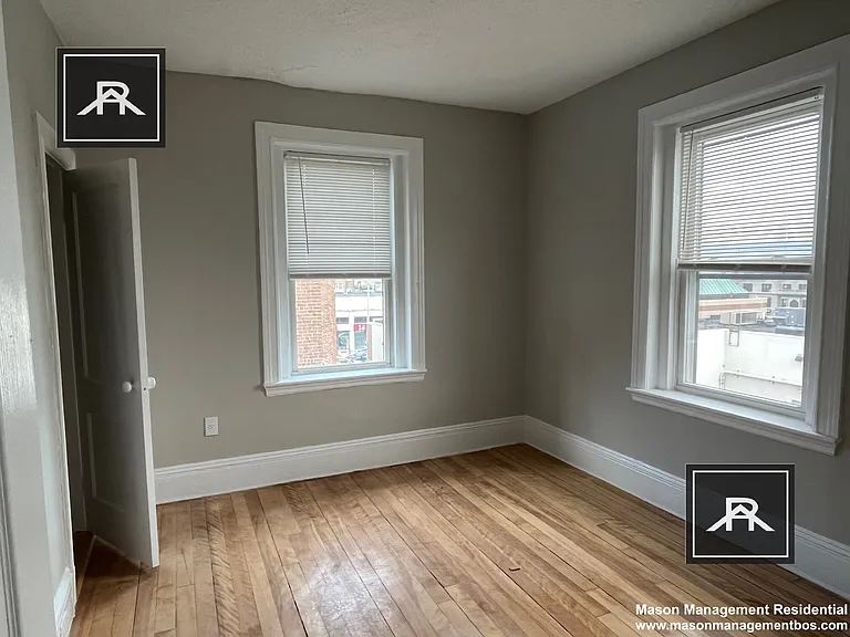 12 Glenville Ave #3 — Photo 9