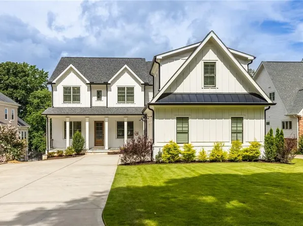 4014 Pineridge Rd, Smyrna, GA 30080