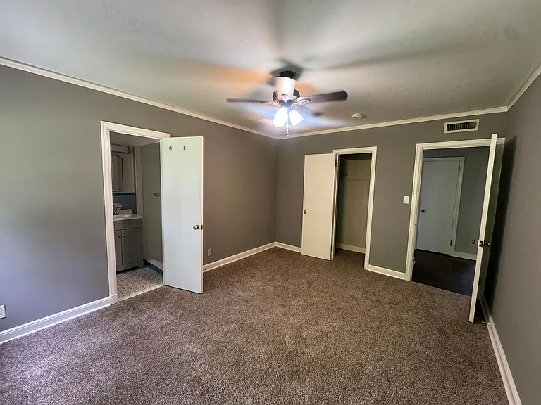2915 Ashley Ave — Photo 14