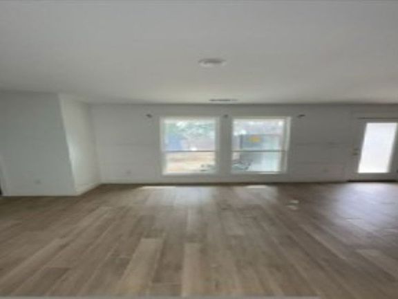 5th image of 5109 Uvalde Ct