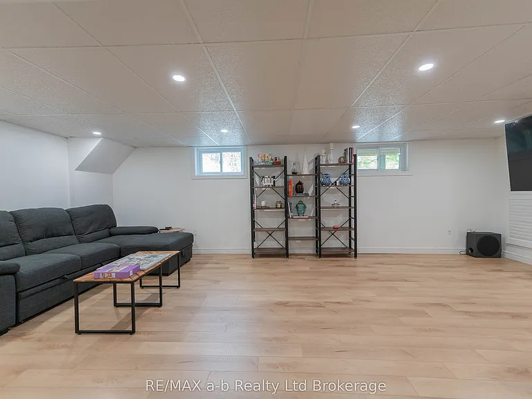 56229 Talbot Line — Photo 23