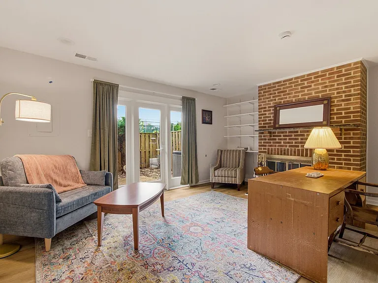 1608 Key Blvd — Photo 12