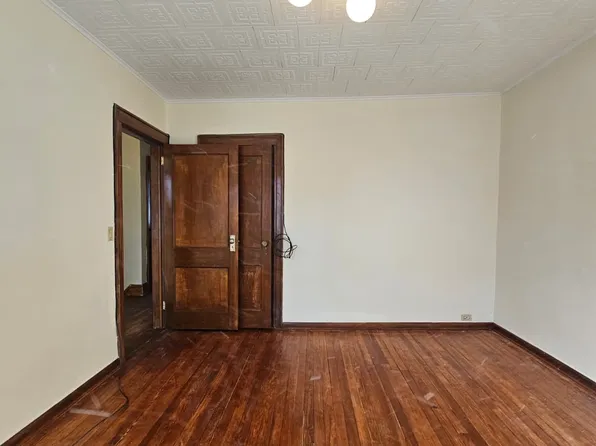 22-20 43rd Street image 8 of 12