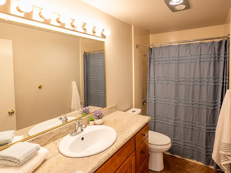 2253 Gilman Dr W #406 — Photo 4
