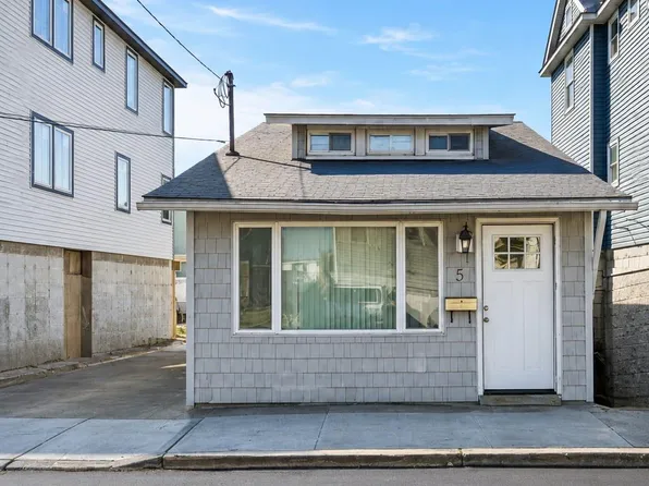 5 James Street, East Rockaway, NY 11518