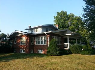 426 1st Ave E, Newton, IA 50208