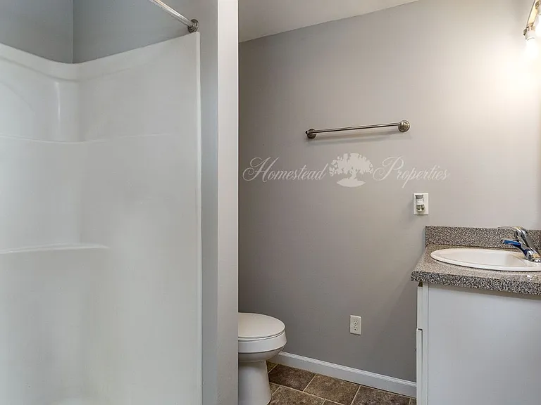 509 1/2 Lamont St — Photo 15