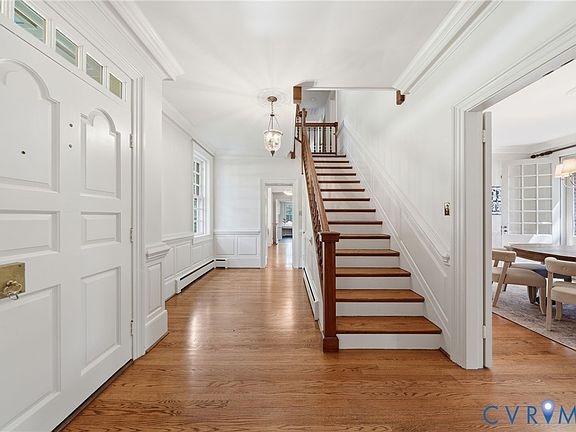 5th image of 3905 Sulgrave Rd