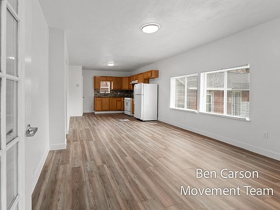 4th image of 2820 Lemuel St