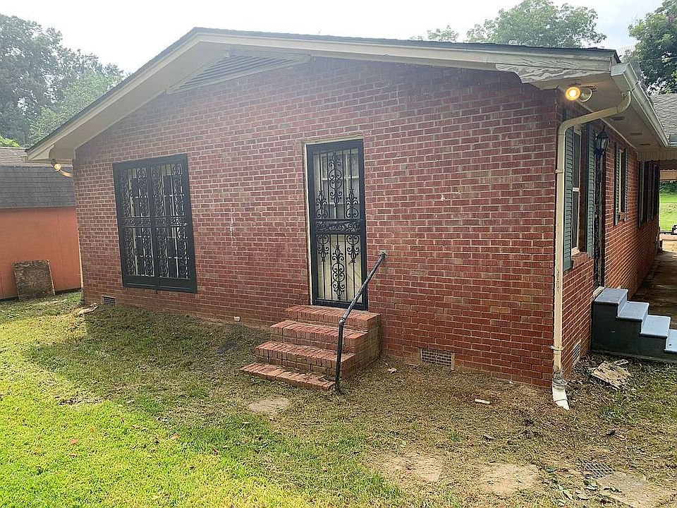 4th image of 214 Alabama St