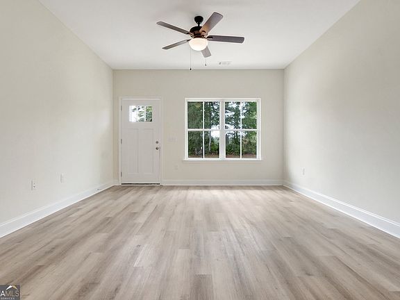 5th image of 728 Talmadge Rd