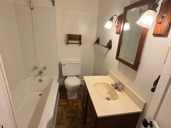 50 E Main St, Mechanicsburg, PA