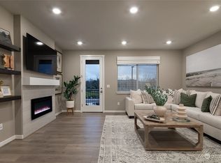 12009 NE 193rd Ln #B, Bothell, WA 98011