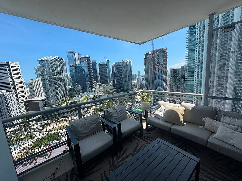 350 S Miami Ave #3304 (Windosher Llc) - 1 — Photo 3