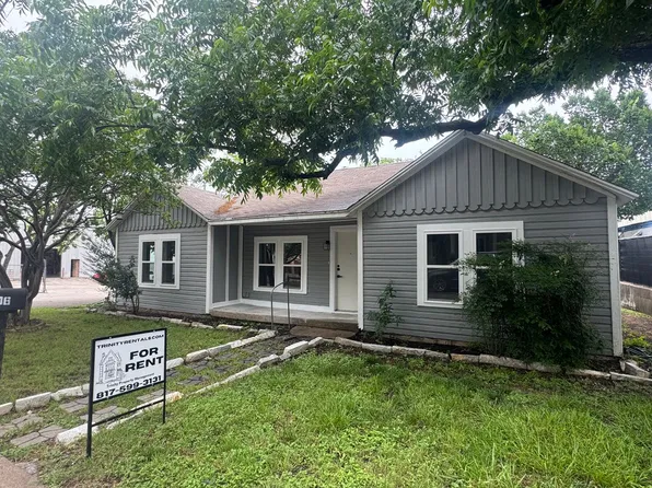 106 N Merrimac St, Weatherford, TX 76086