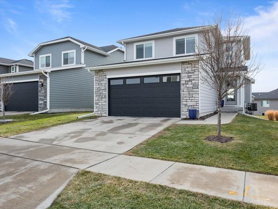 904 NE 14th St, Grimes, IA 50111