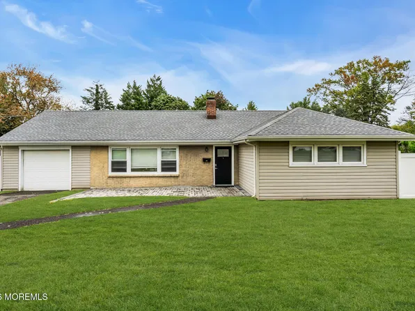 197 Rutledge Drive, Red Bank, NJ 07701