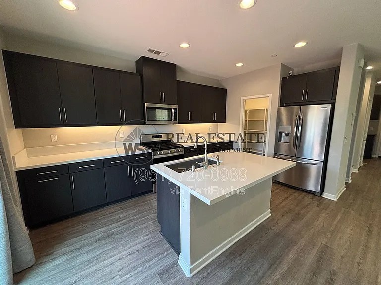 12843 Greenstone Way — Photo 6