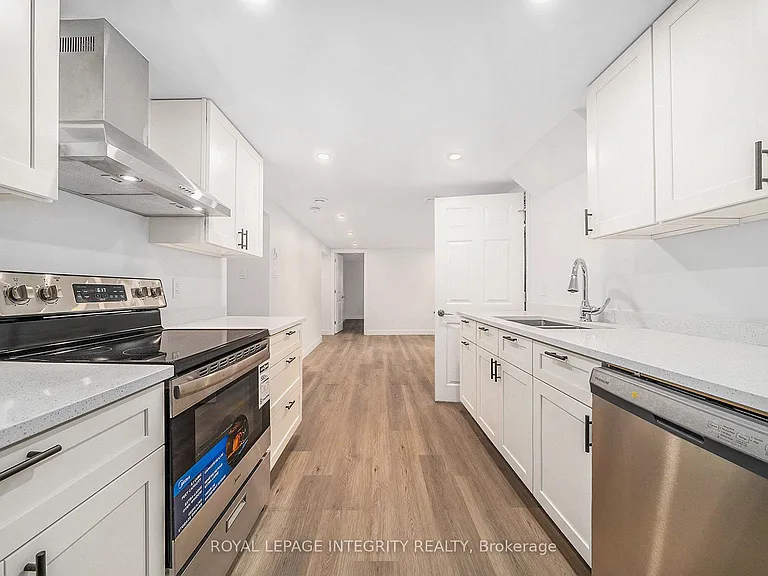 58 Wigan Dr #B — Photo 3