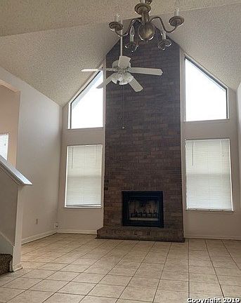 5th image of 6330 Cambridge Dr APT 2