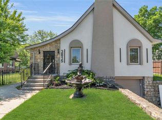 3815 E 61st St, Kansas City, MO 64130