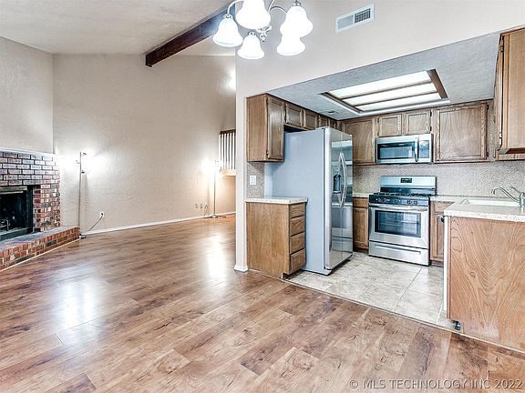2nd image of 6173 S Zunis Ave #6173
