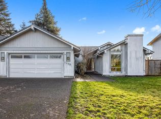 1890 Crescent Ave, Eugene, OR 97408