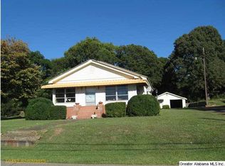 319 Deyo St, Anniston, AL 36201