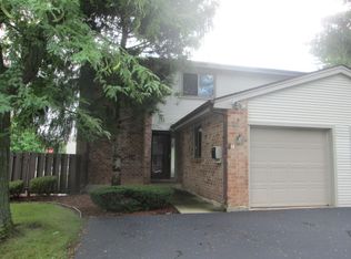804 Maple Ln, University Park, IL 60484