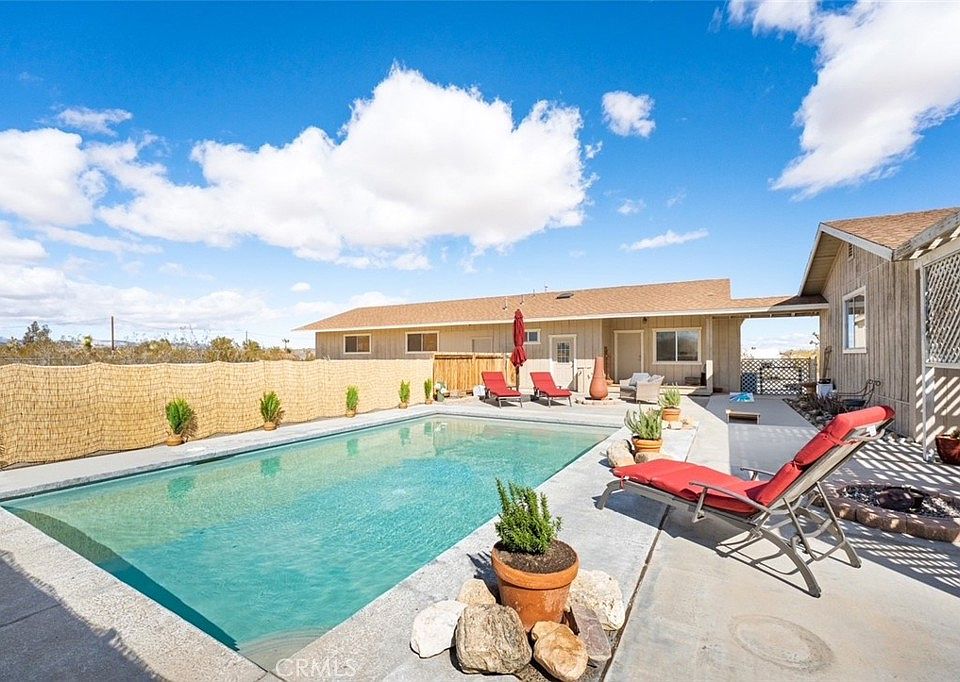 59582 Sunflower Dr, Yucca Valley, CA 92284 | MLS #JT25242183 | Zillow