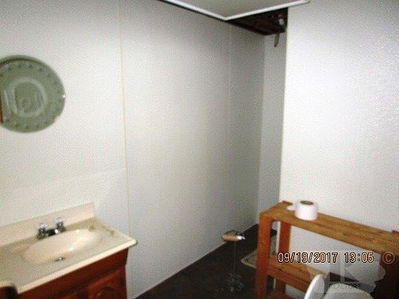 5th image of 400 10th St S