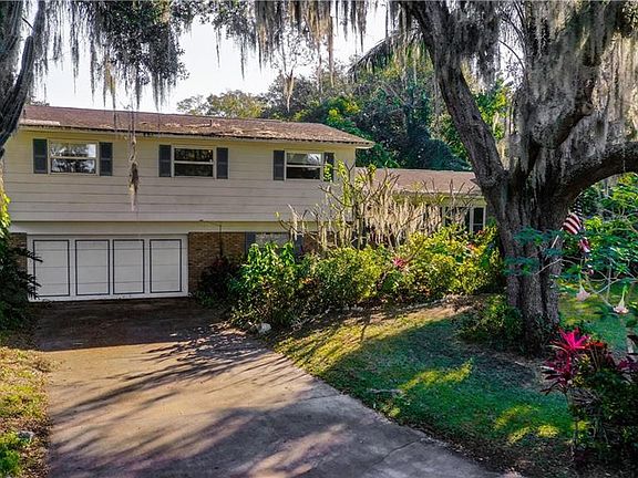2nd image of 704 Westwood Cir