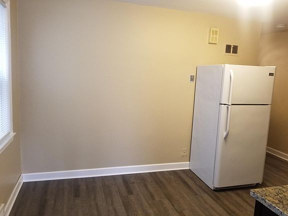 4th image of 4918 Hull St APT 2W