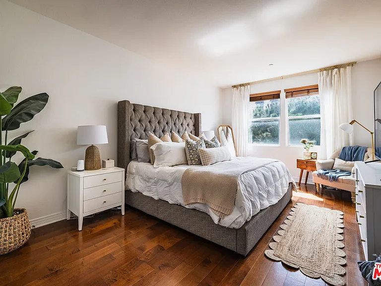 7100 Playa Vista Dr #202 — Photo 8