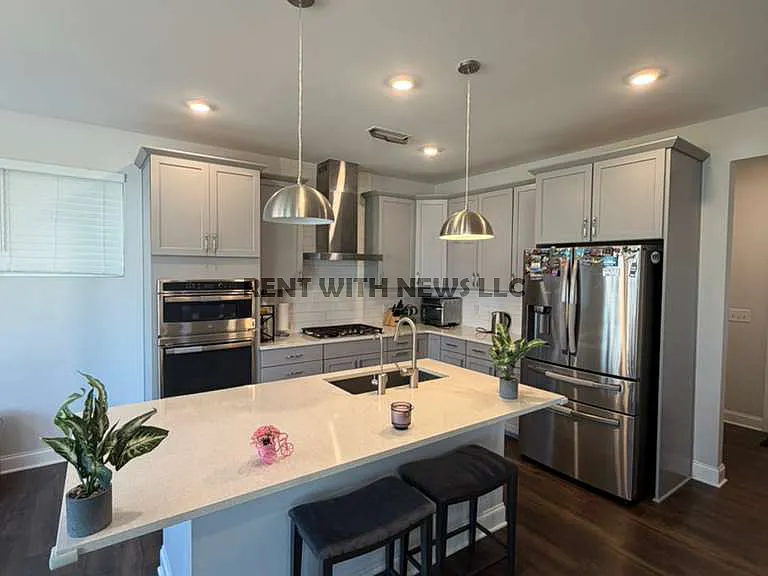503 Ressler St — Photo 4