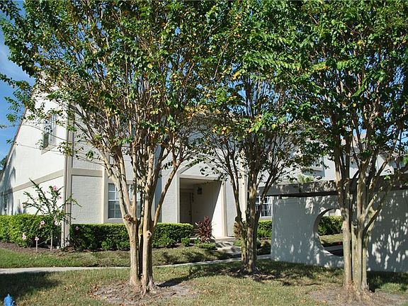 2nd image of 909 Bough Ave #909