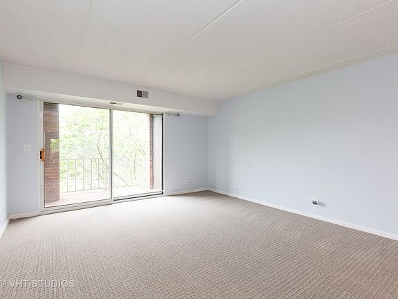 3rd image of 1450 Plymouth Ln APT 503