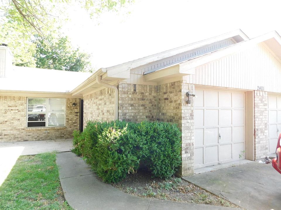 1st image of 2401 Patrick Henry St #A