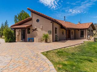 38000 S Wedgeford Pl, Arivaca, AZ 85601