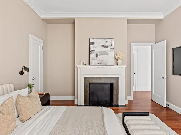 246 West End Avenue image 8 of 16