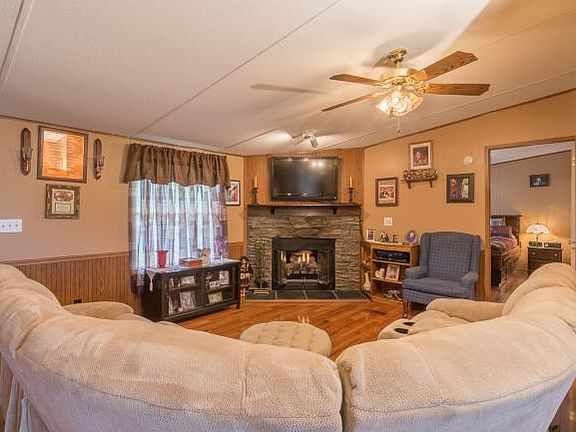 5th image of 112 Hagood Cir