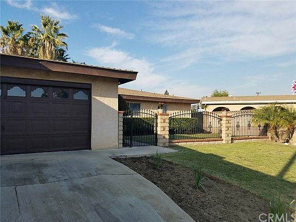4th image of 18611 Marcola Dr