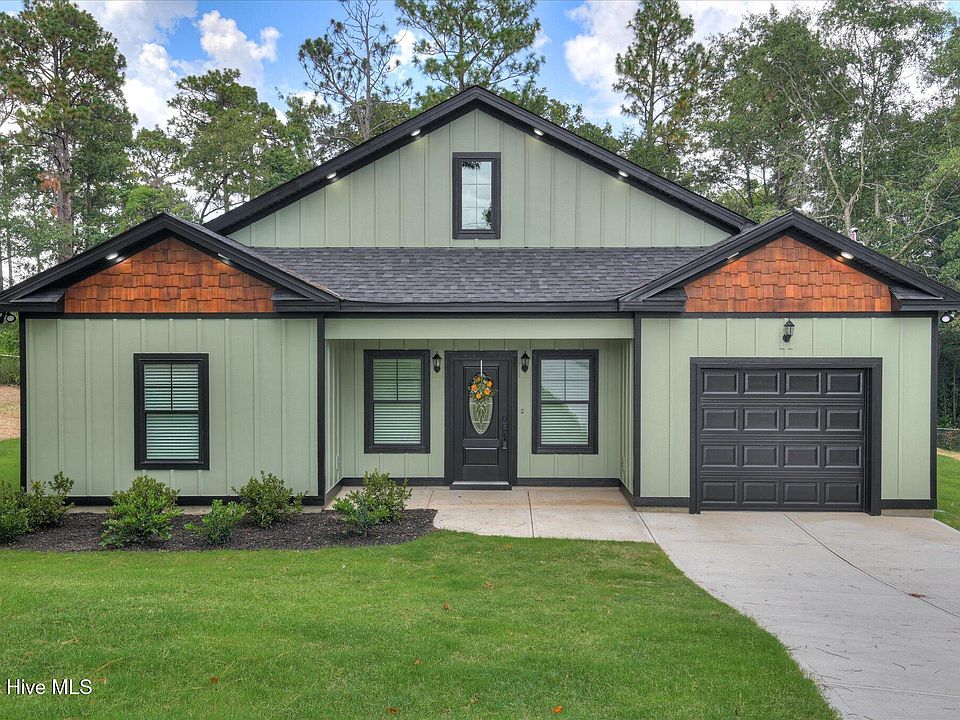 1st image of 650b Hampton Circle
