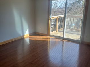 74 Shea Cres #1, Kitchener, ON N2E1E8