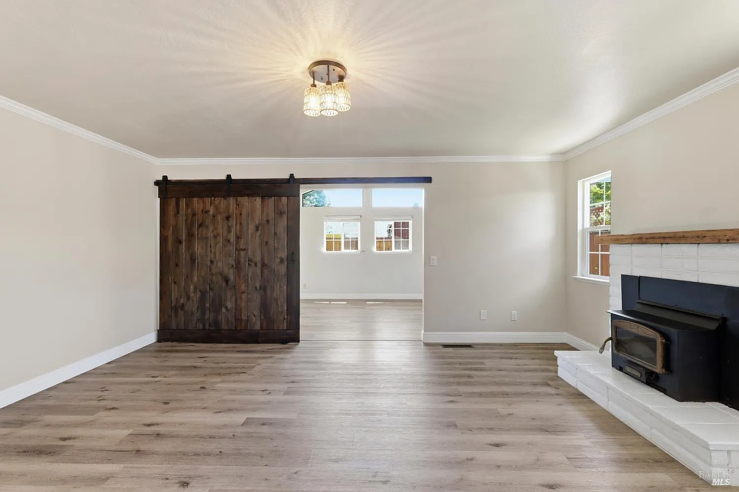 440 Eastwood Drive - Photo 8